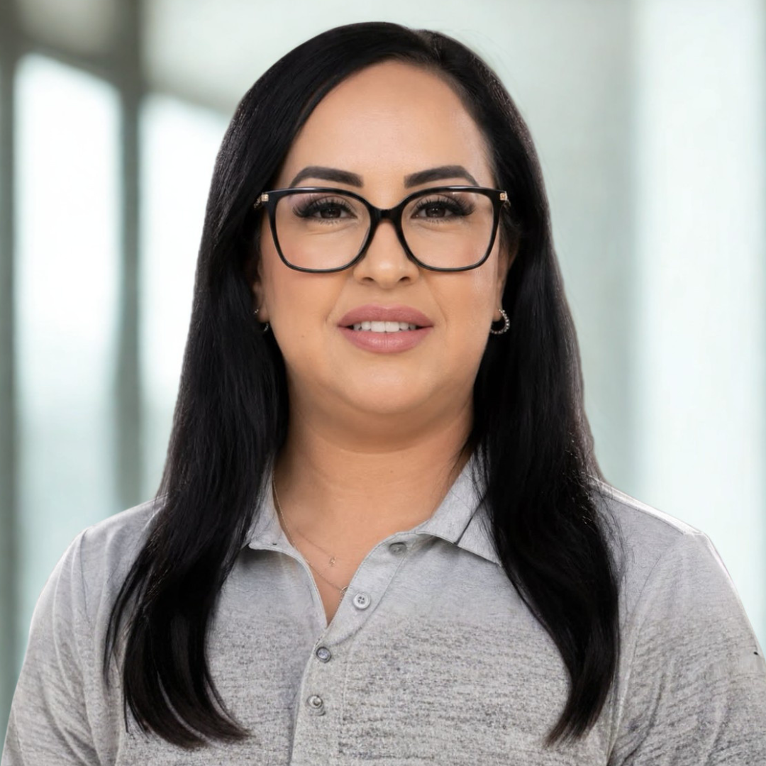 Headshot for Rosa Isela Hernandez